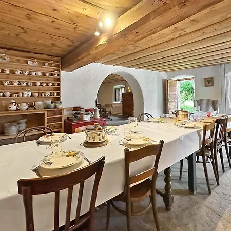 Vakantiehuis La Maison Du Bassin - Grand St Bernard - Orsières